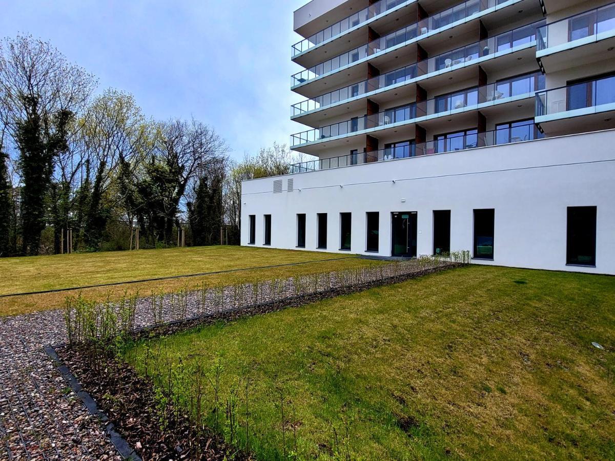Aquamarina Prima - Pokoje Na Parterze Aparthotel Miedzyzdroje Exterior foto